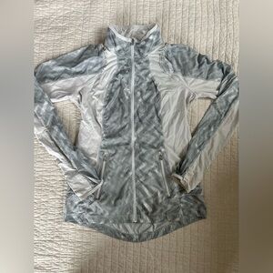 Lululemon nothin but run jacket 406